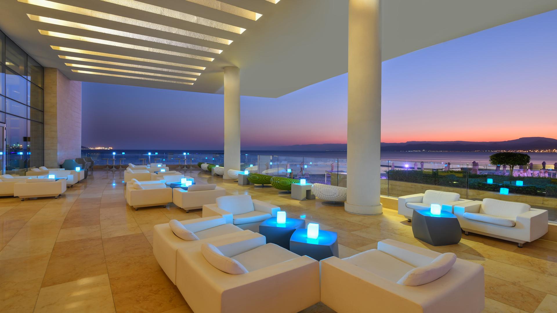 AQJ1_The Aqua Lounge Terrace at Sunset